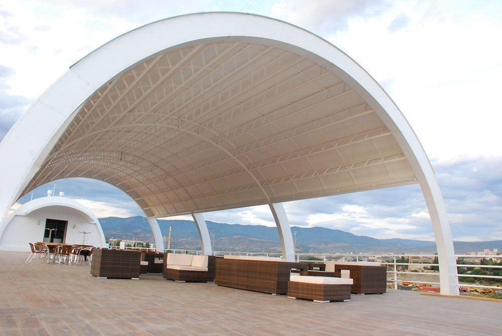 Cruise Hotel Tbilisi Exteriör bild